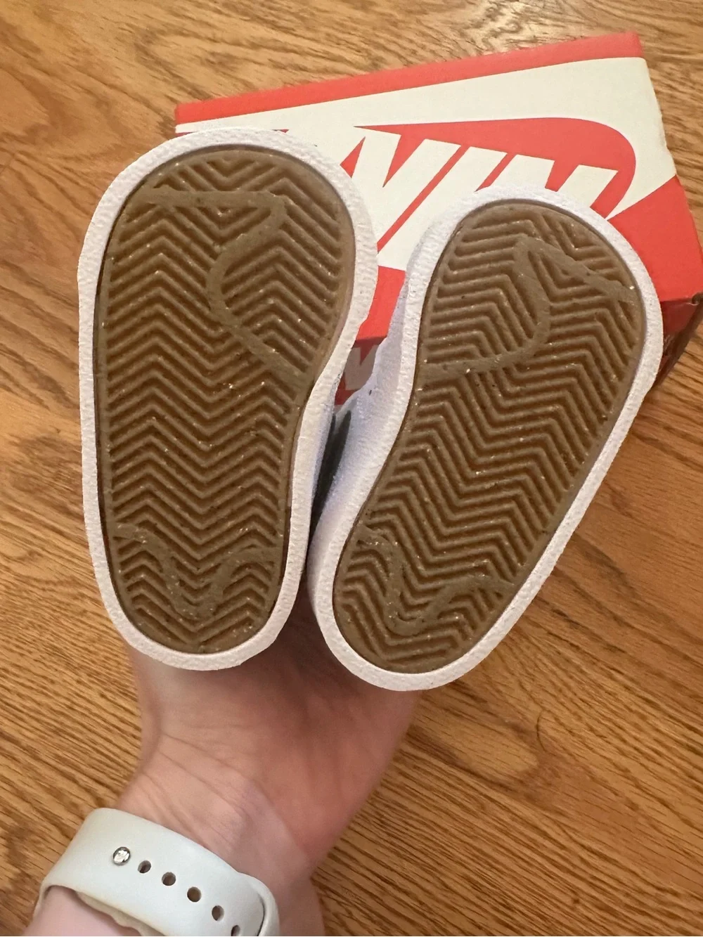 Nike Blazer Mid 77